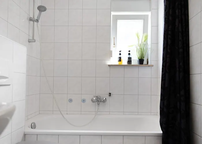 City Apartment באיירוט