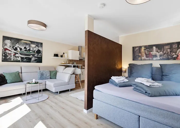 דירה City Apartment *